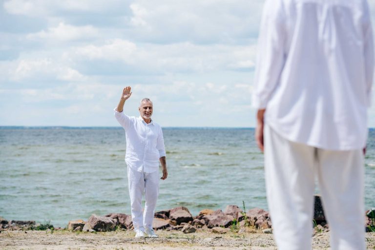 Morning Qigong: Start Your Day with Energy, Not Anxiety